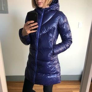 Volkl Puffer Jacket Size 36 (XS)in blueish purple